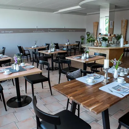 Landhaus Sonnenhof Frühstückspension Langweid